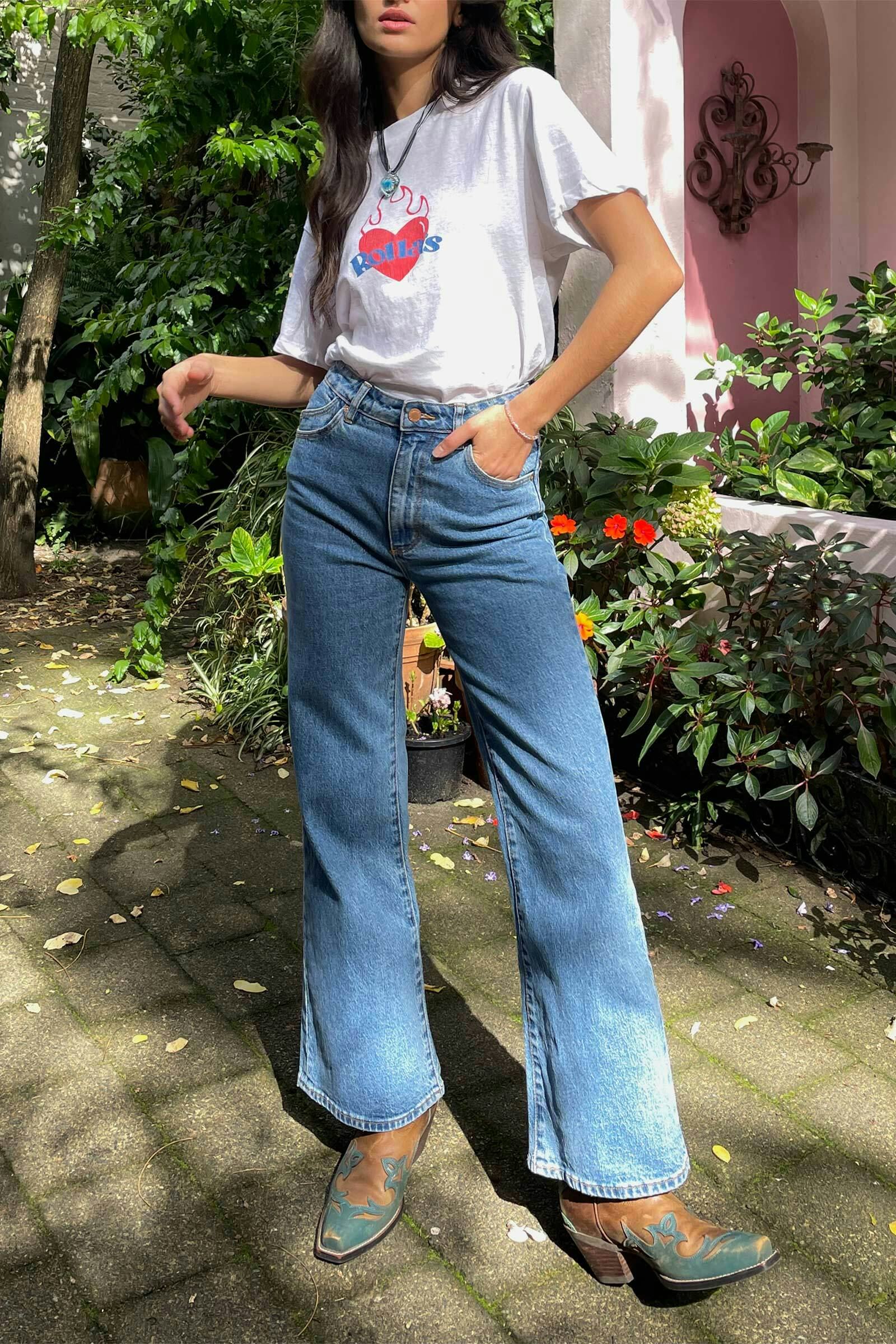 1970s Blue Denim Mid Rise Flare Jeans – Unique Vintage